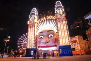 Luna Park is the park was constructed at 600 metres from the Sydney Harbour Bridge during 1935, and ran for seventy-month seasons until 1972. Sydney Australia: 30/03/18
